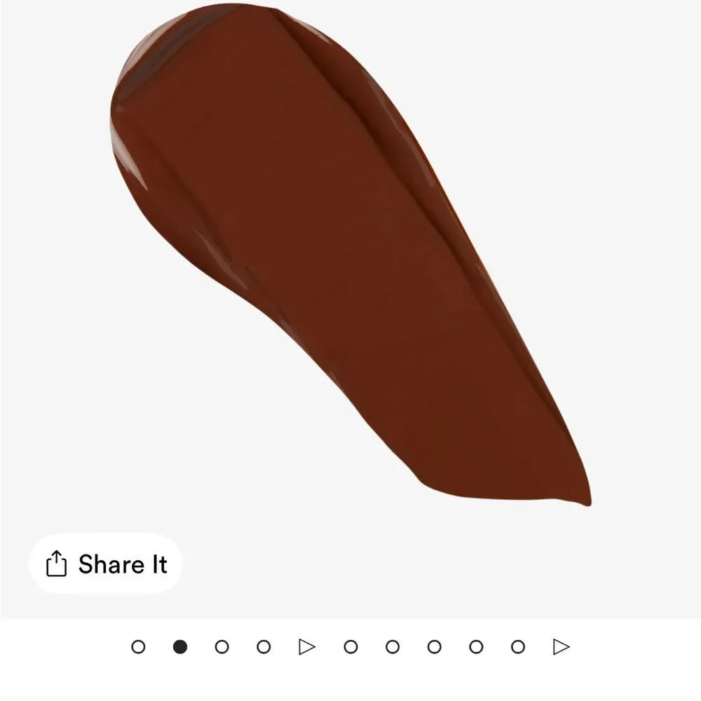 Youthforia Brown Concealer